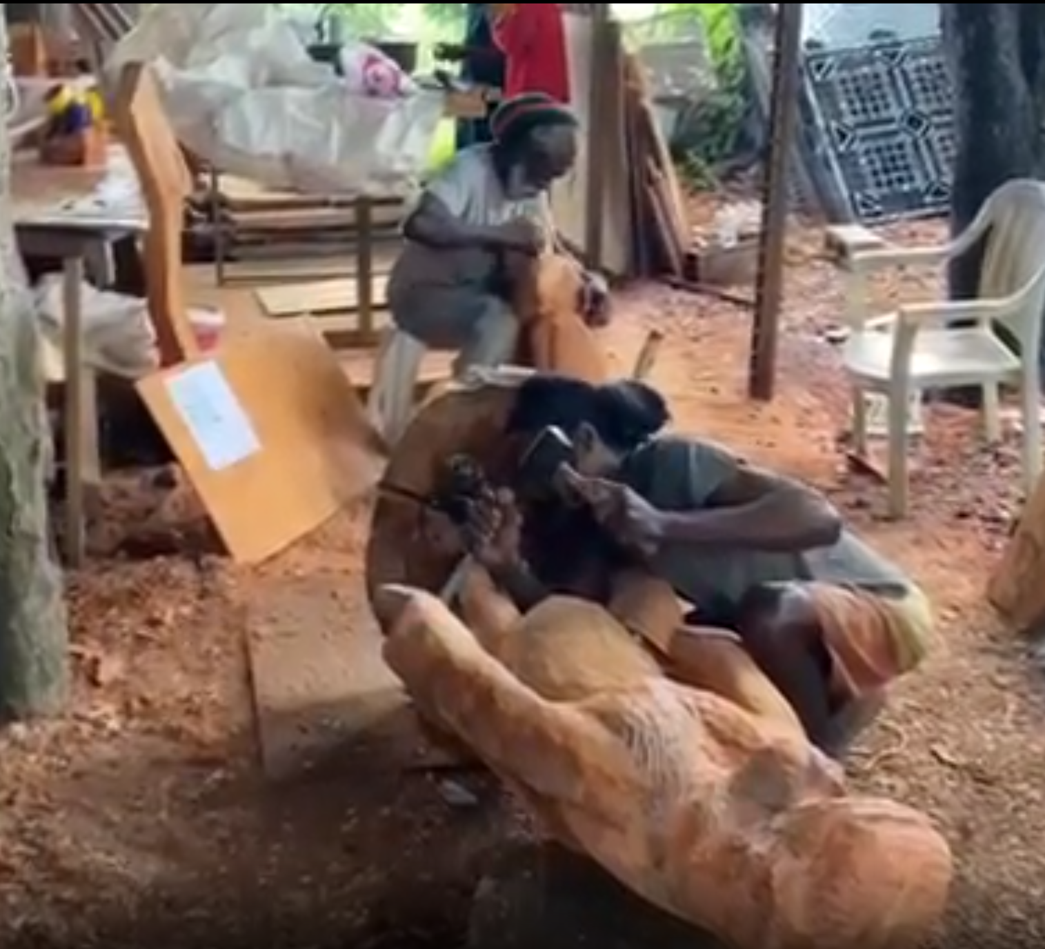 Live wood carving demonstration